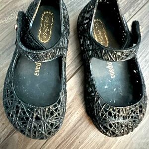 Mini Melissa Campana Black shoes.